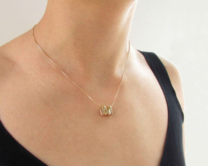 COLLARES INICIAL ENCHAPADO EN ORO